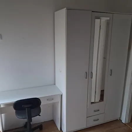 Lola Апартаменты Ягодина